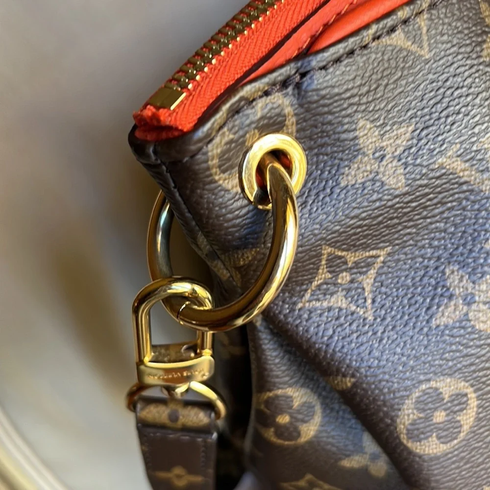 LOUIS VUITTON PALLAS MM - Used One Time - Picture 6 of 17